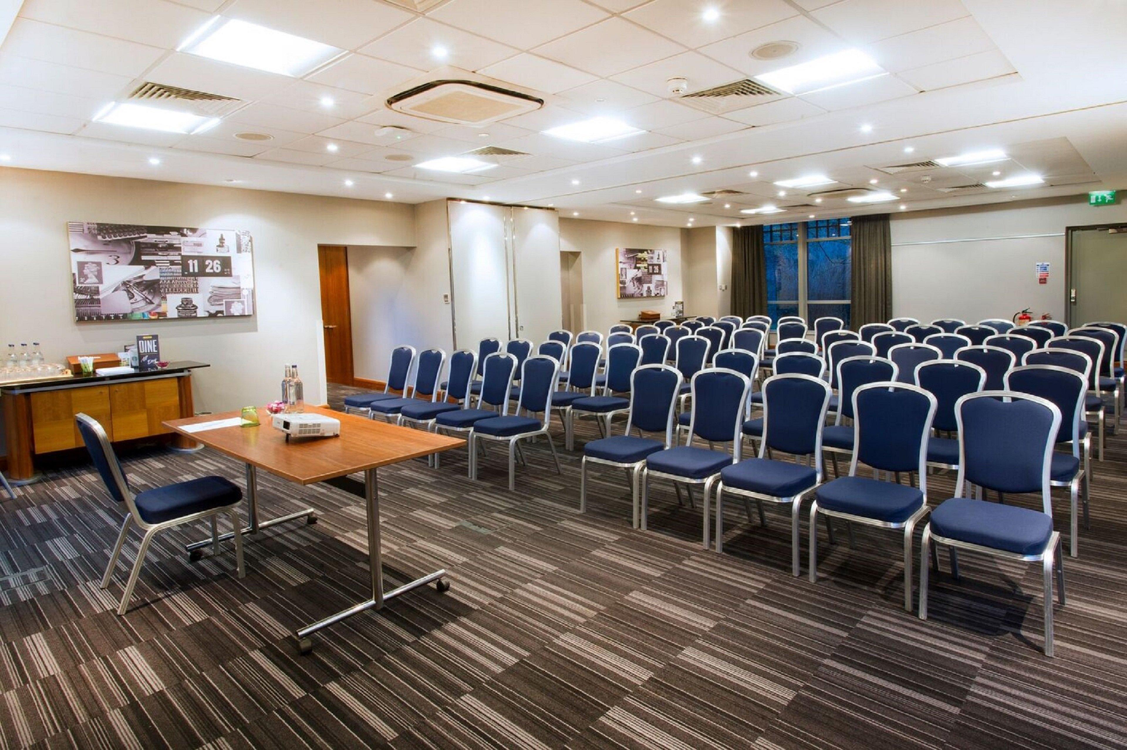 Holiday Inn London-Bexley By Ihg Bagian luar foto