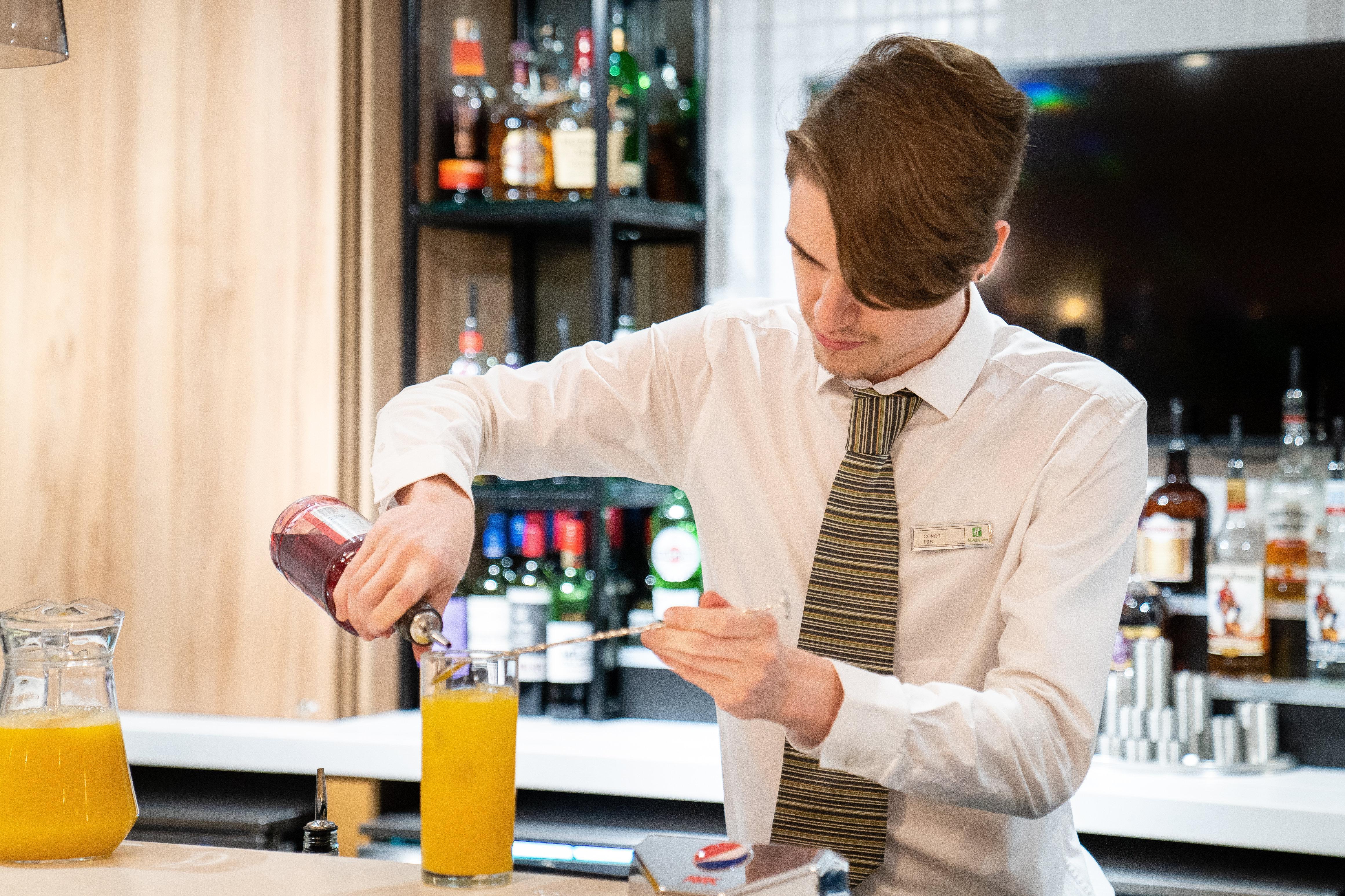 Holiday Inn London-Bexley By Ihg Bagian luar foto