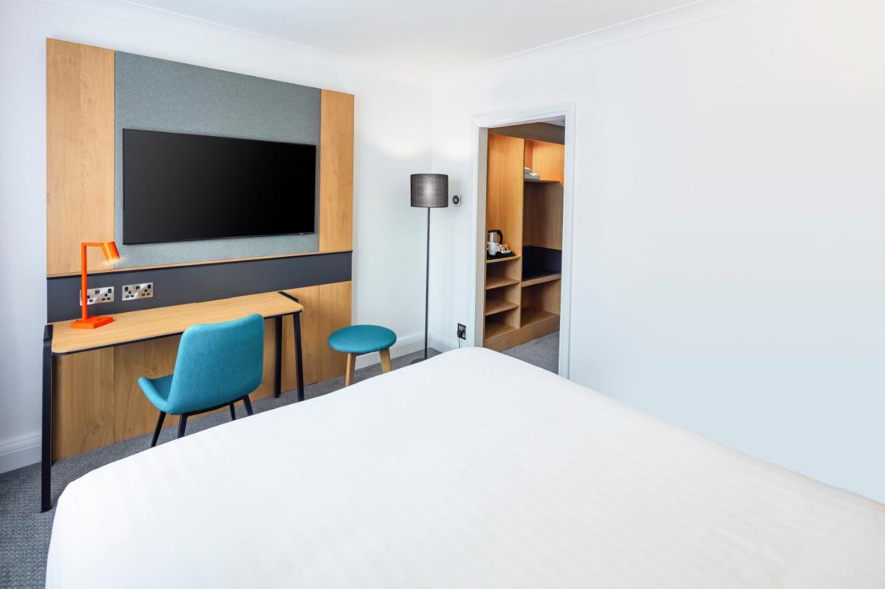 Holiday Inn London-Bexley By Ihg Bagian luar foto