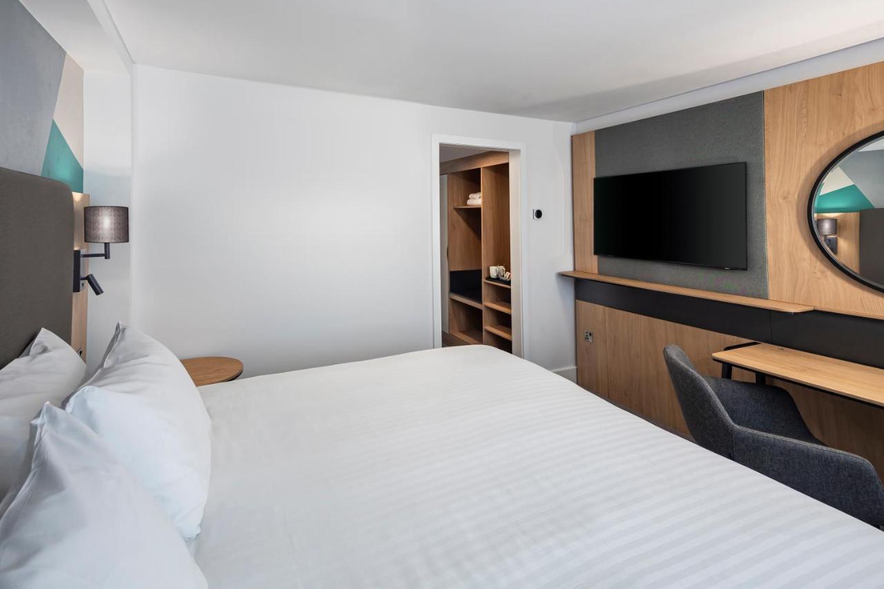 Holiday Inn London-Bexley By Ihg Bagian luar foto
