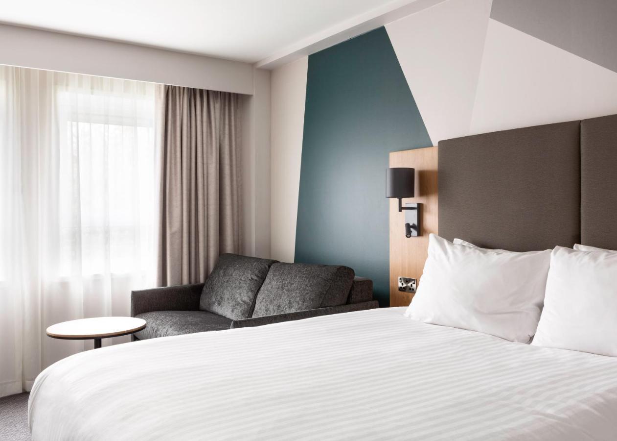 Holiday Inn London-Bexley By Ihg Bagian luar foto