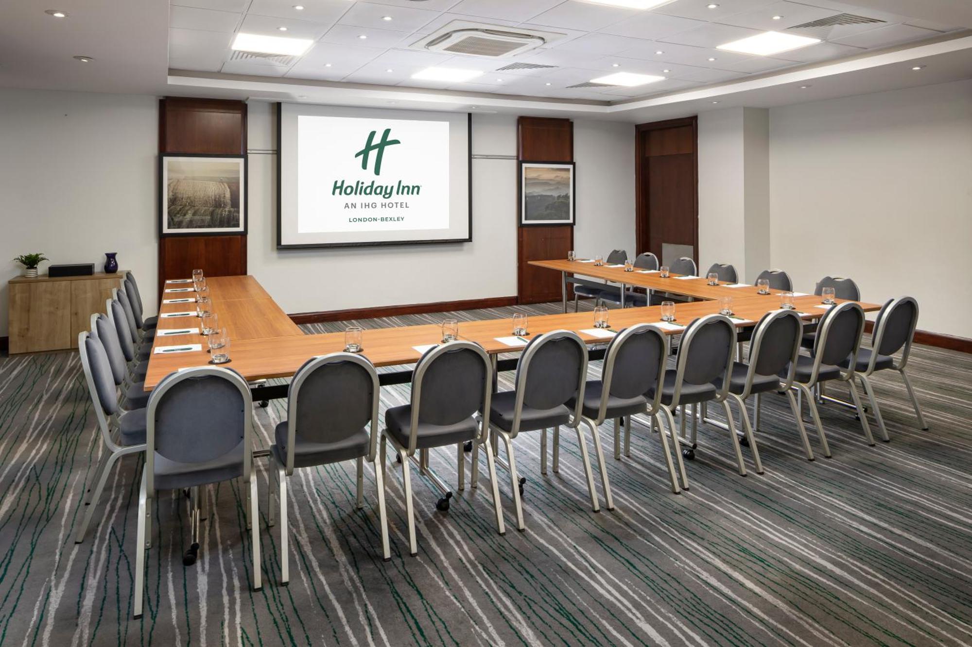 Holiday Inn London-Bexley By Ihg Bagian luar foto